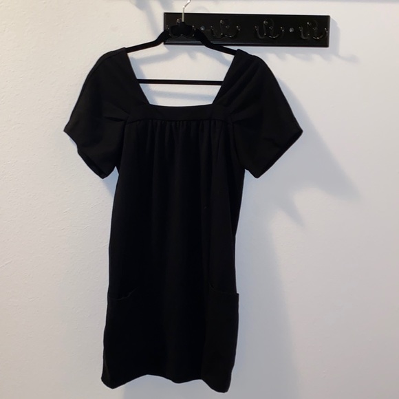 Newport News Dresses & Skirts - Newport News Little Black Dress